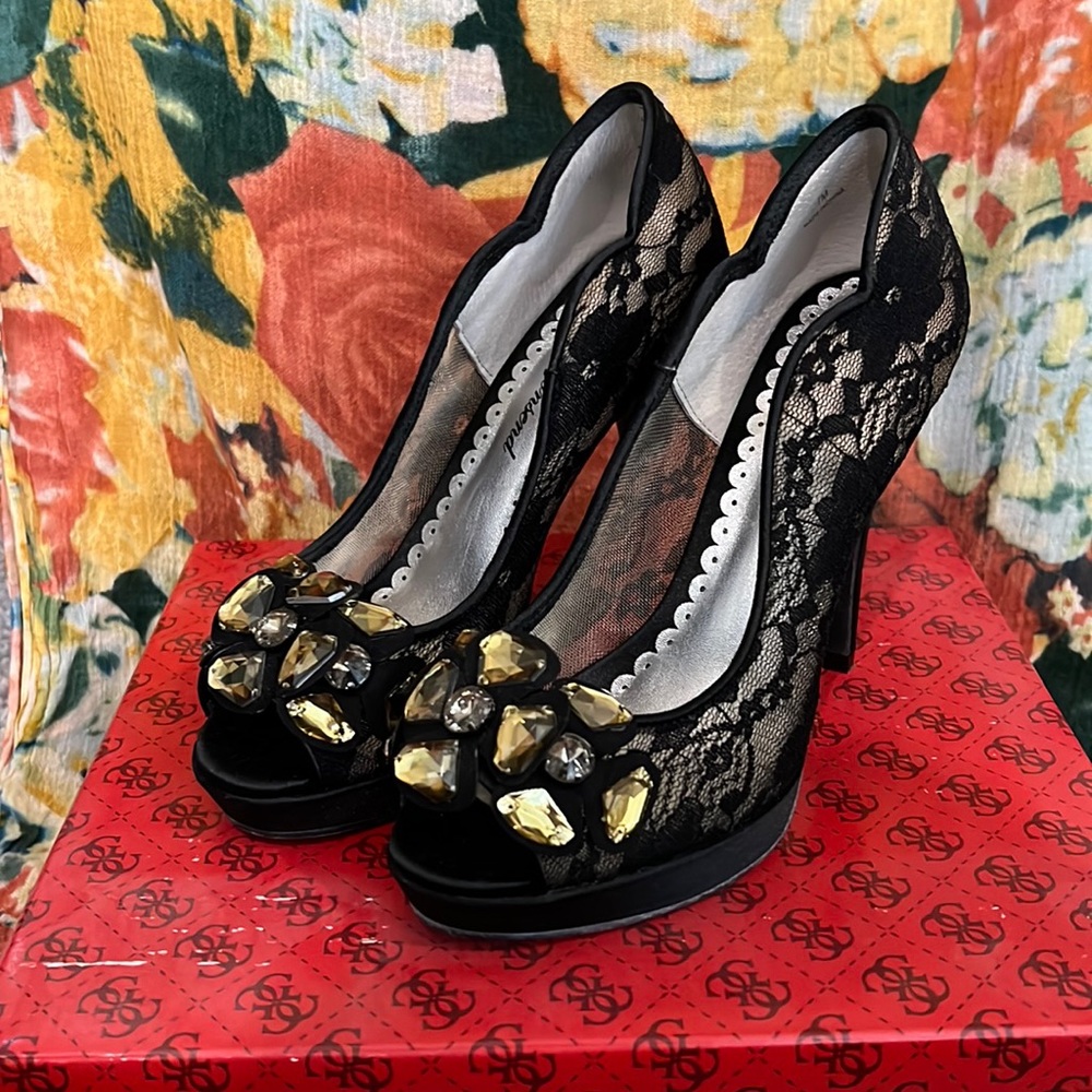 Guess brand! Black lace heels!